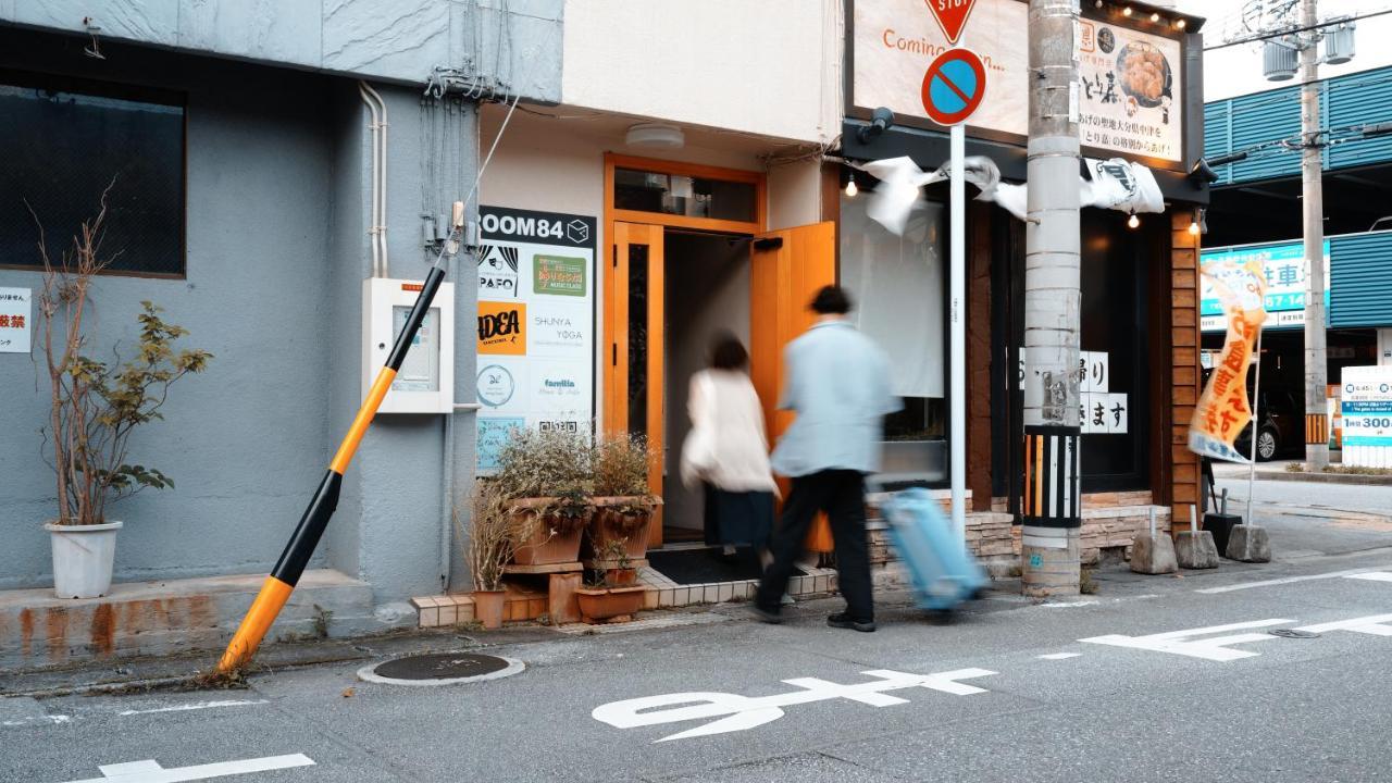 琉球モダン宿りゅうだん Naha Kültér fotó